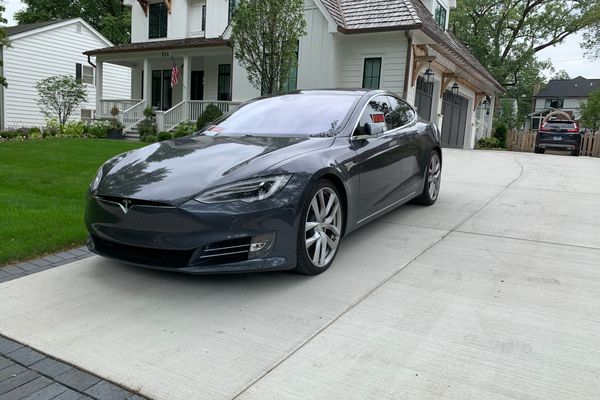 2016 Tesla Model S 