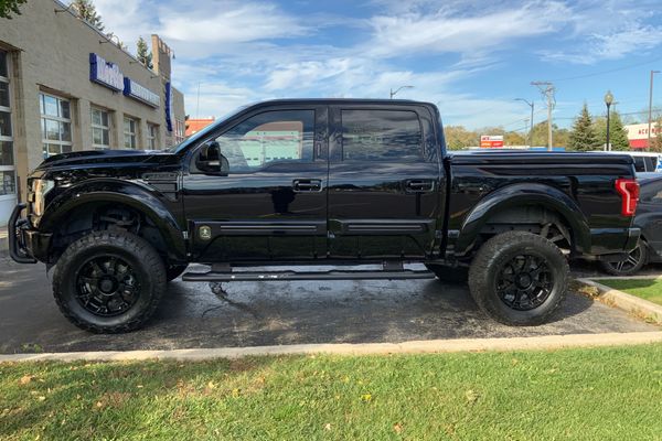 2017 Ford F150 SuperCrew Cab 