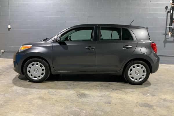 2008 Scion xD 