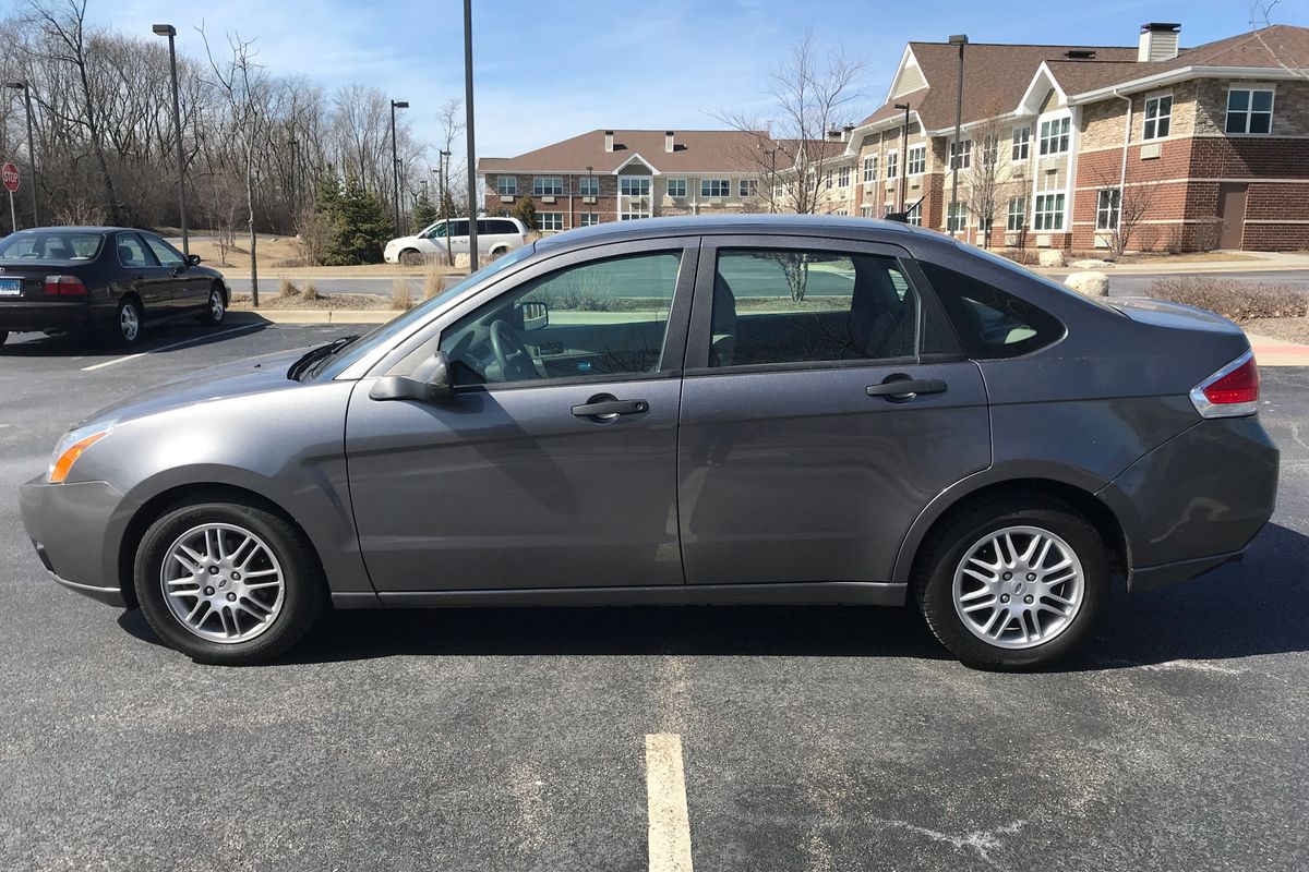 2011 Ford Focus SE Sedan 4D for Sale (69,034 miles) Swap Motors