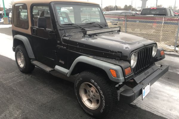 1997 Jeep Wrangler Sport Utility 2D for Sale (117,185 miles) | Swap Motors