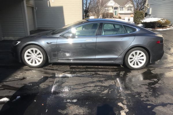 2017 Tesla Model S 