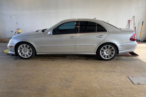 2009 Mercedes-Benz E-Class 