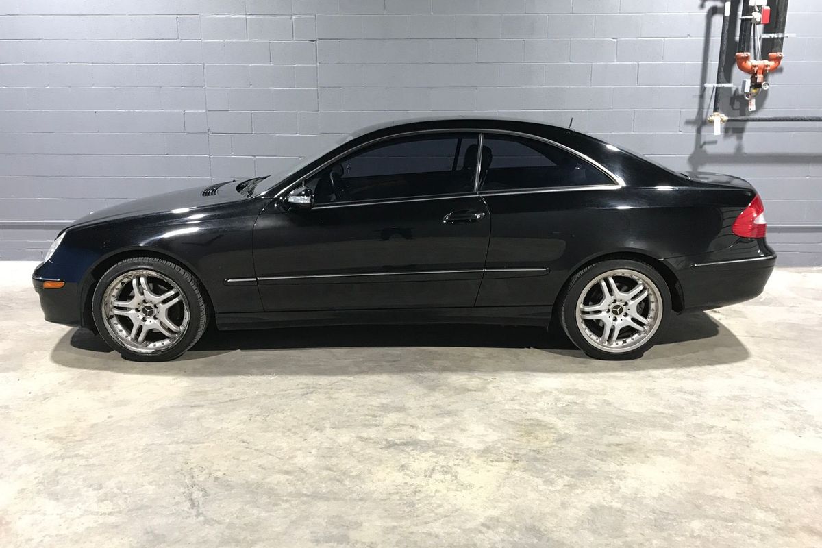 2006 MercedesBenz CLKClass CLK 350 Coupe 2D for Sale (78,776 miles
