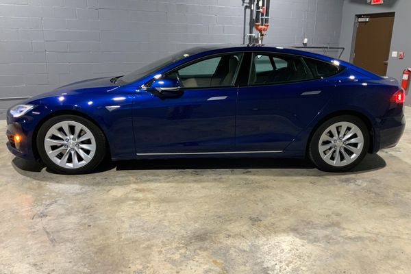 2016 Tesla Model S 