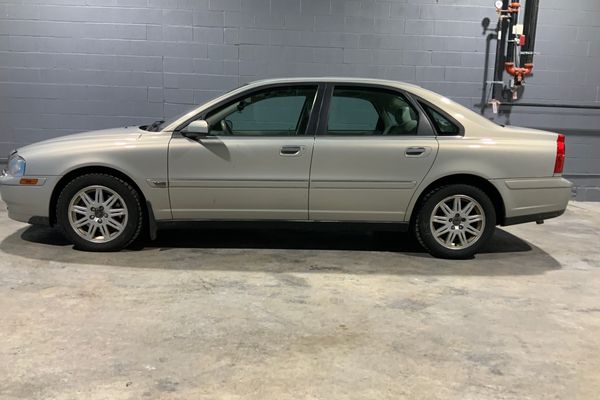 2004 Volvo S80 