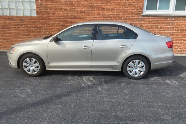 2013 Volkswagen Jetta 