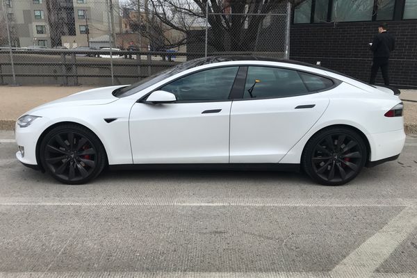 2014 Tesla Model S 