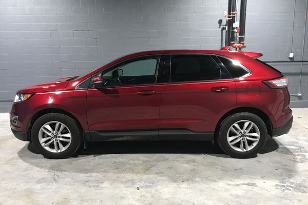 2015 Ford Edge 